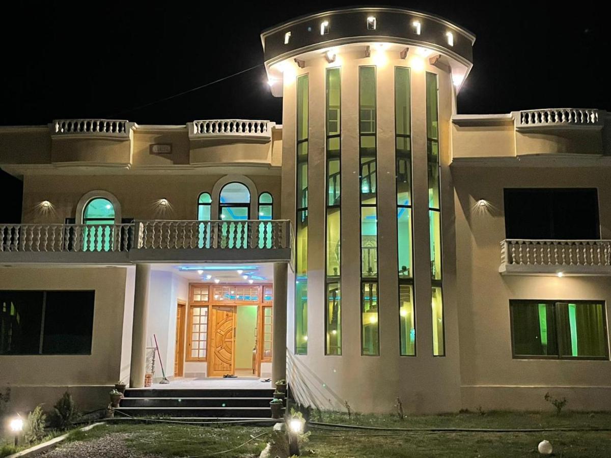 Skardu Saraye Hotel & Resort Exterior foto